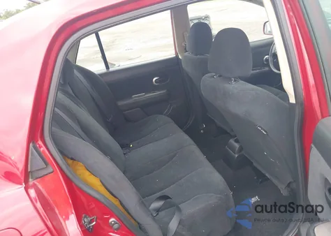 2010 Nissan Versa 1.8S из США, поврежденный, VIN 3N1BC1APXAL429722